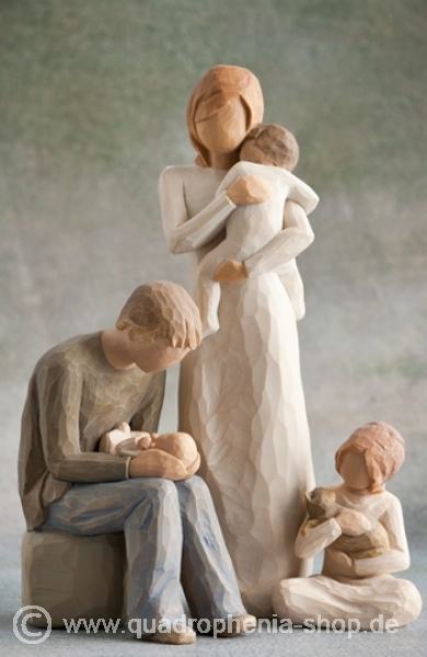 Familie 22 - Willow Tree Vater Mutter Neugeborenes Zwei Kinder